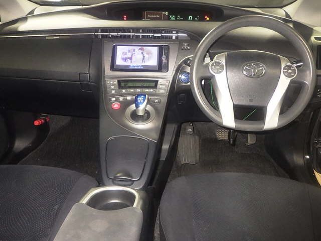 2014 Toyota Prius S auction photo 3