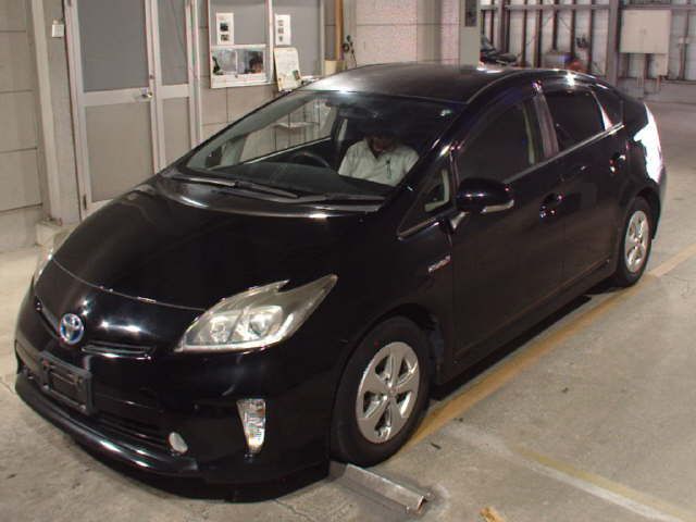 2014 Toyota Prius S auction photo 4