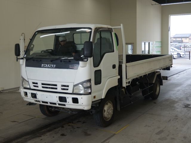 2005 Isuzu Elf ヒラ 4WD Japan auction vehicle