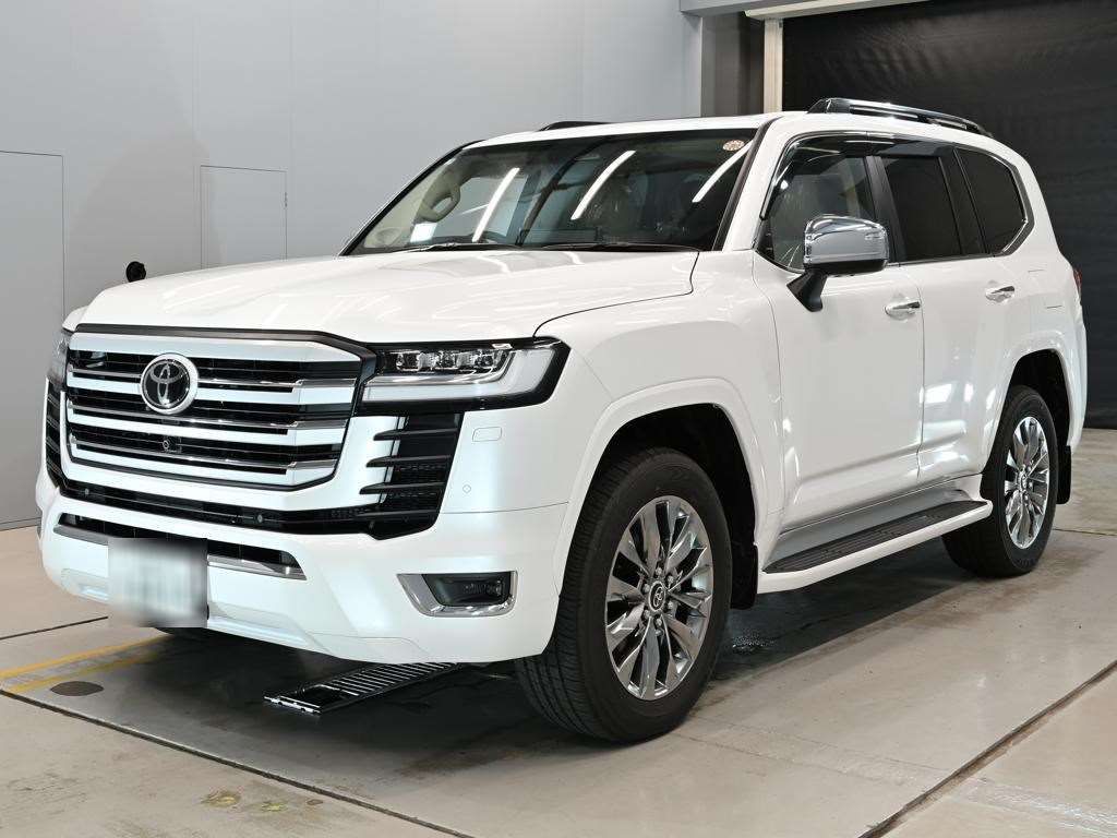 2025 Toyota Land Cruiser ZX 4WD Japan auction vehicle