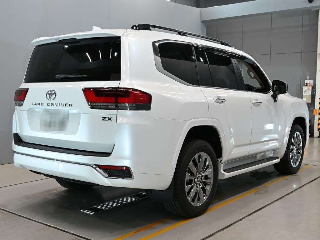 2025 Toyota Land Cruiser ZX 4WD auction photo 2