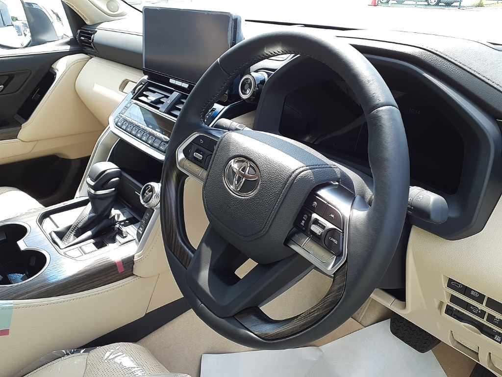2025 Toyota Land Cruiser ZX 4WD auction photo 9