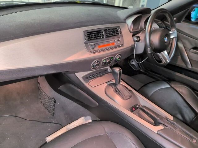 2004 BMW Z4 3.0I auction photo 3