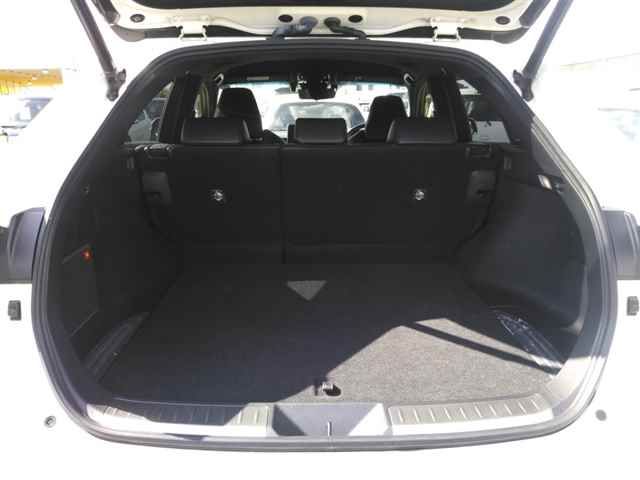 2022 Toyota Harrier Z auction photo 10