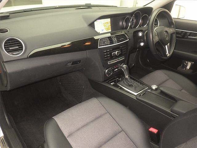 2013 Mercedes-Benz C180アバンギャルド auction photo 4