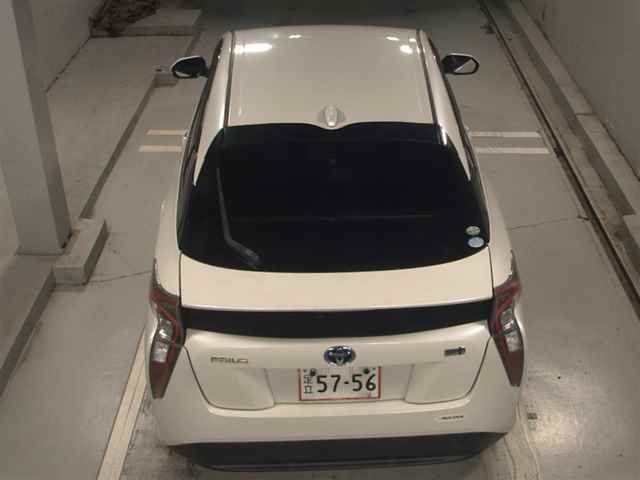 2016 Toyota Prius S auction photo 7