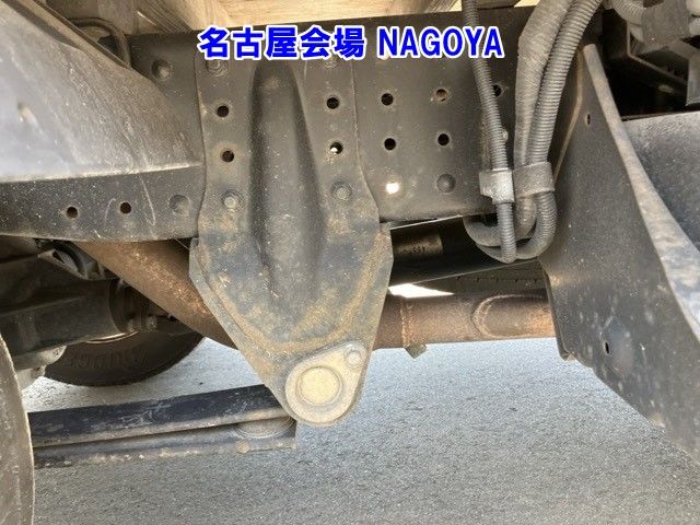 2015 Mitsubishi Fuso Canter Hira PG auction photo 17