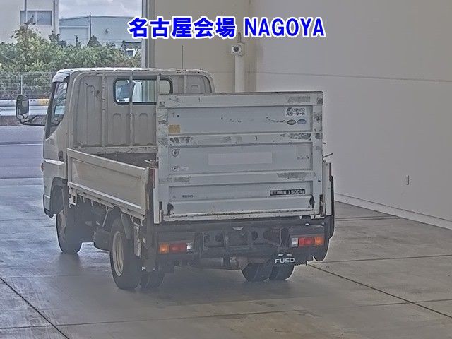 2015 Mitsubishi Fuso Canter Hira PG auction photo 2