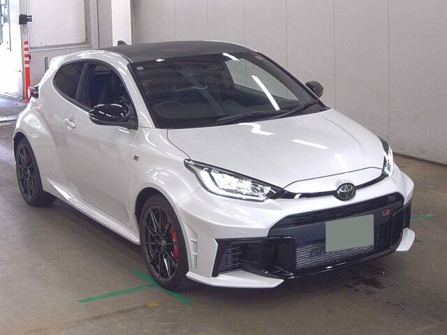 2024 Toyota GR Yaris RZハイパフォーマンス 4WD Japan auction vehicle