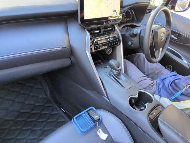 2026 Toyota Harrier Z auction photo 3