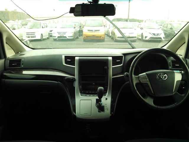 2013 Toyota Alphard 4WD 240S auction photo 8