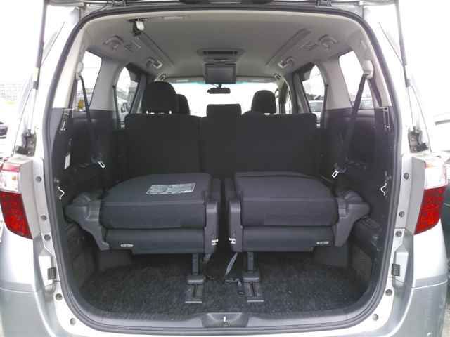 2013 Toyota Alphard 4WD 240S auction photo 10
