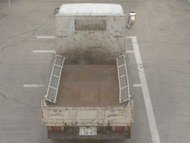 2017 Isuzu Elf dump auction photo 3