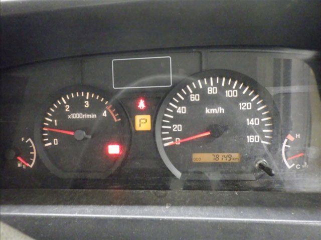 2017 Isuzu Elf dump auction photo 6