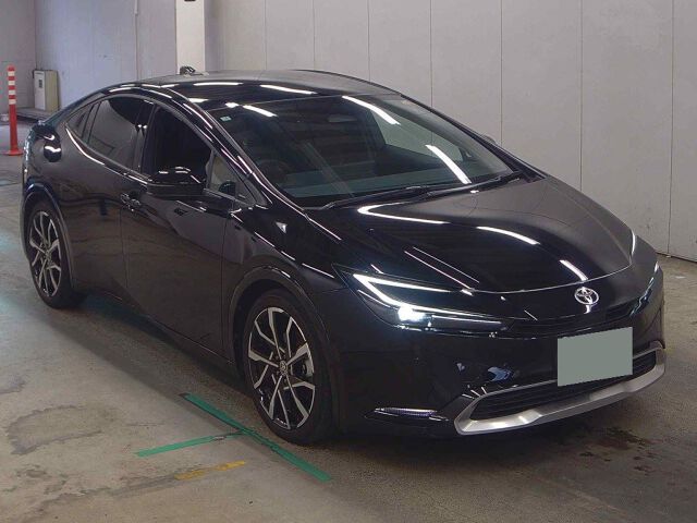 2025 Toyota Prius PHEV Z Japan auction vehicle