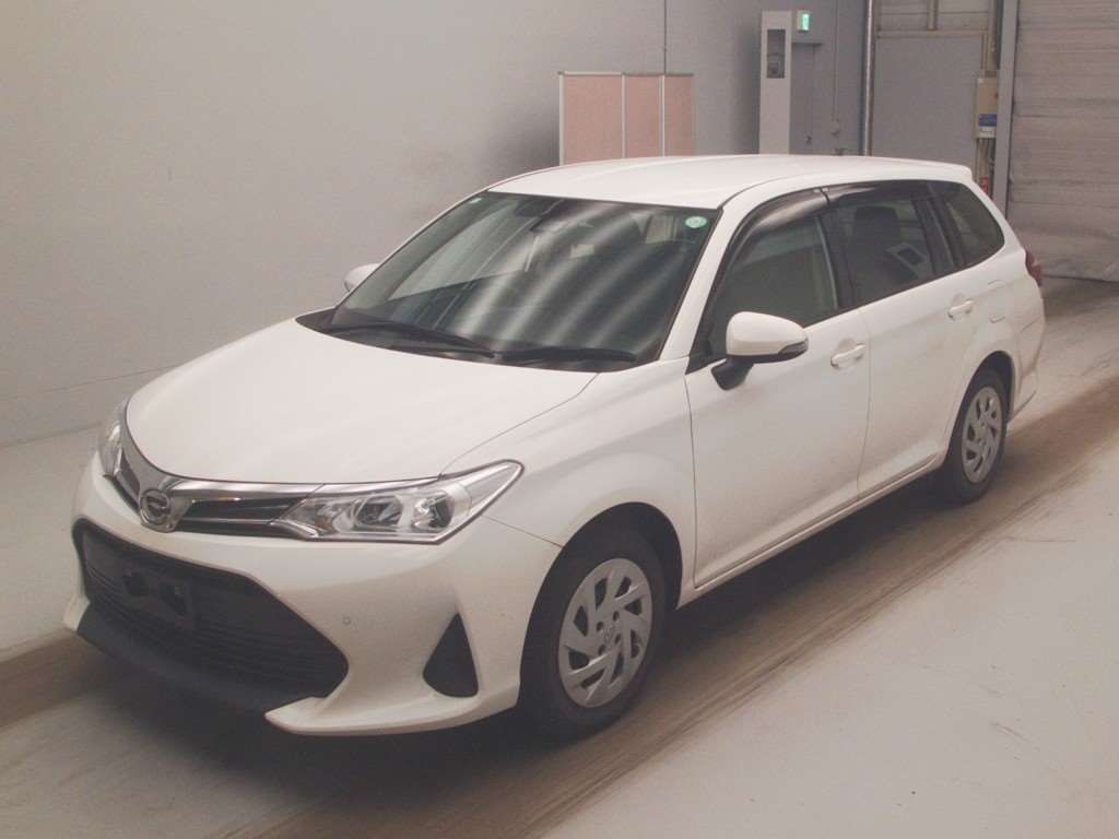 2021 Toyota Corolla Fielder EX Japan auction vehicle