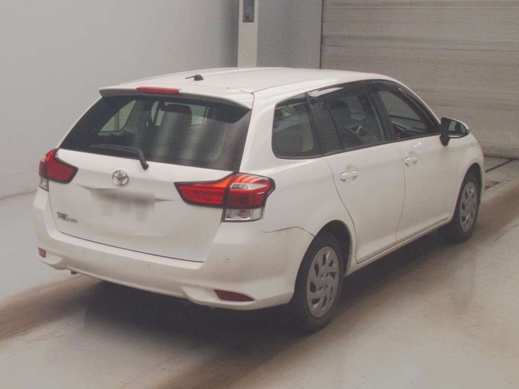 2021 Toyota Corolla Fielder EX auction photo 2