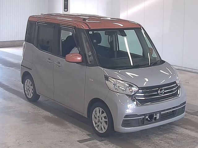 2017 Nissan Dayz Roox X Vセレクション Japan auction vehicle