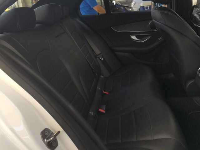 2017 Mercedes-Benz C-Class C200 Avant GAMG auction photo 6