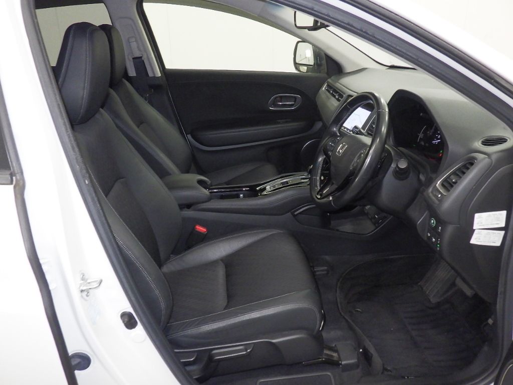 2018 Honda Vezel ハイブリッドZホンダセンシング auction photo 6