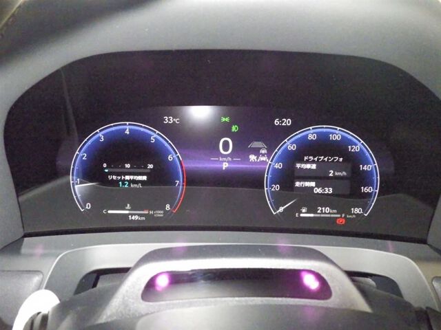 2025 Toyota Vellfire Z Premier auction photo 6