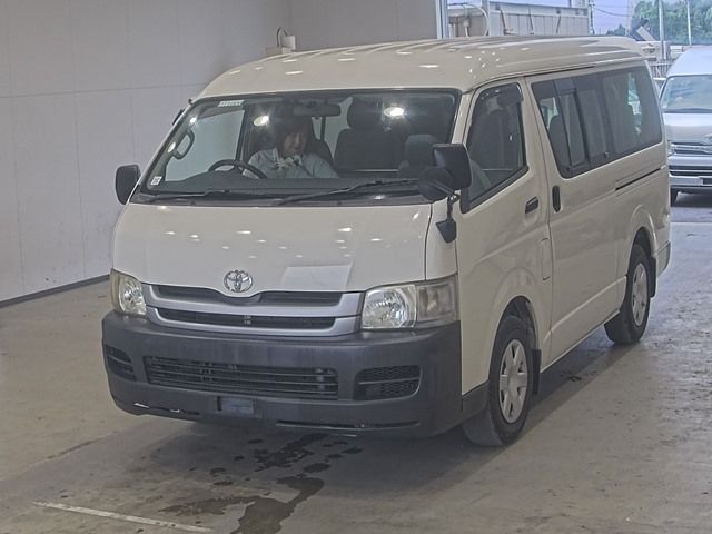 2009 Toyota Hiace ワゴン Japan auction vehicle