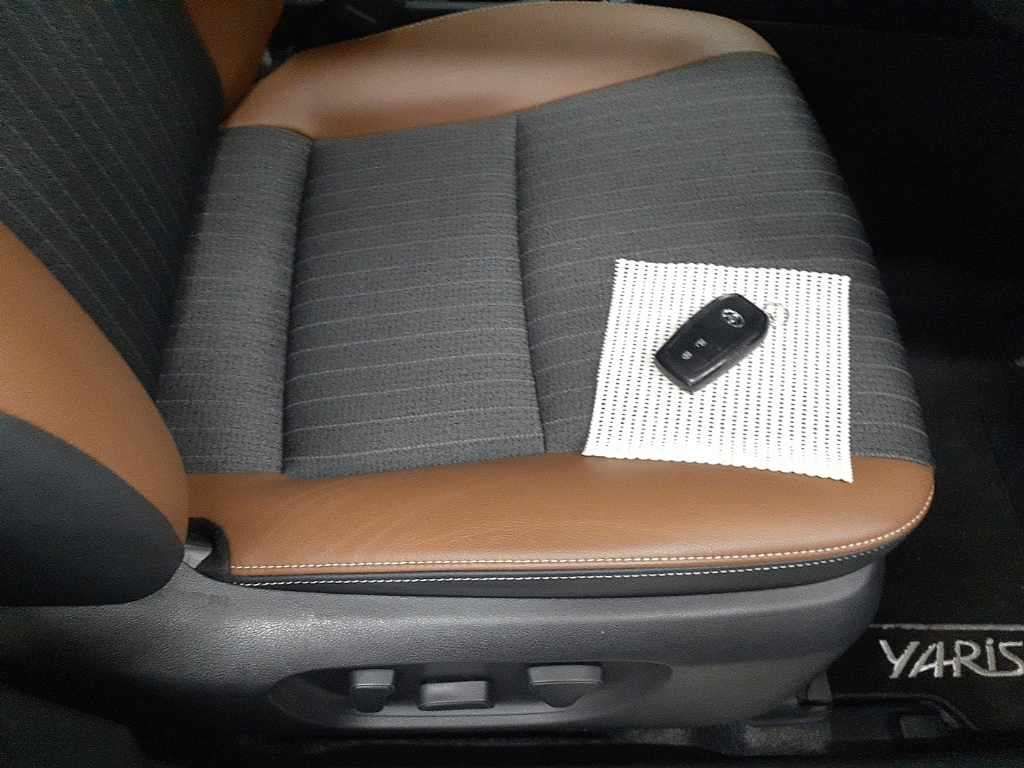 2023 Toyota Yaris Cross Z アドベンチャー 4WD auction photo 10