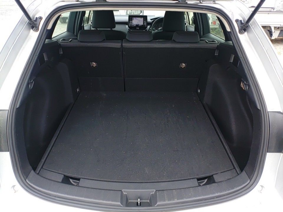2021 Toyota カローラ ツーリング auction photo 8