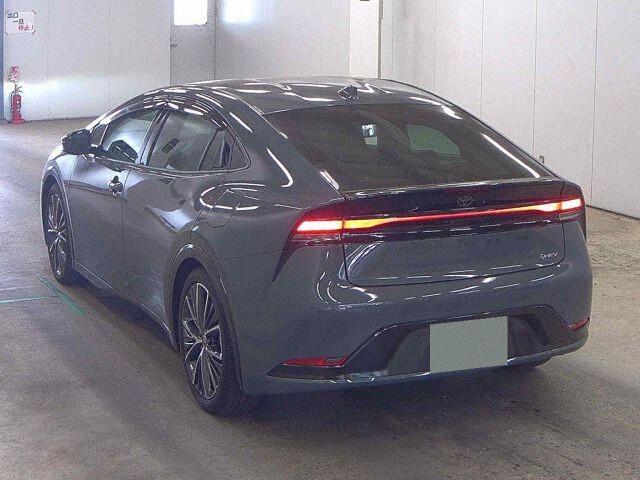 2024 Toyota Prius Z auction photo 2