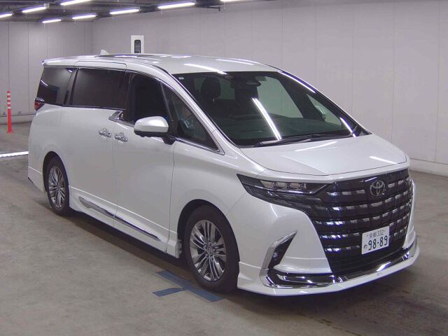 Japan Auction Vehicles 8 2025 Toyota Alphard Z auction photo