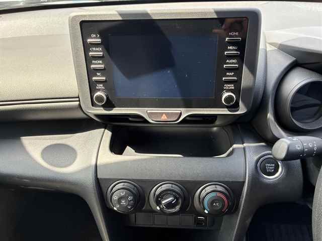 2023 Toyota Yaris Cross X auction photo 6