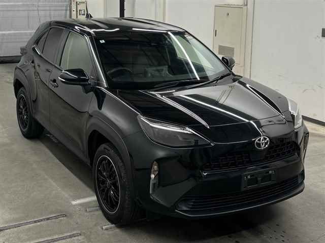 2023 Toyota Yaris Cross X Japan auction vehicle