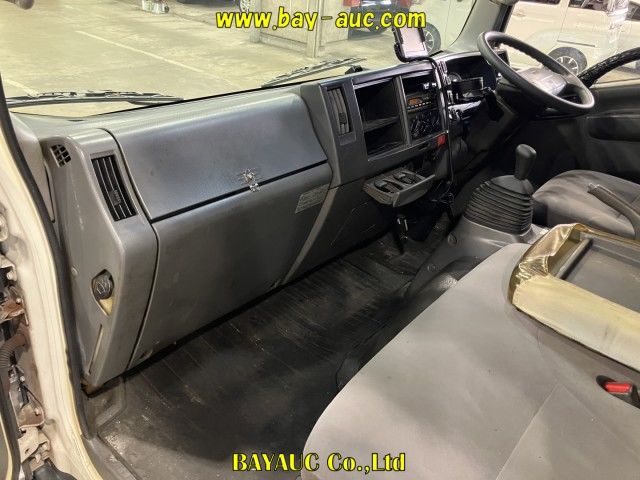 2013 Isuzu Elf auction photo 5
