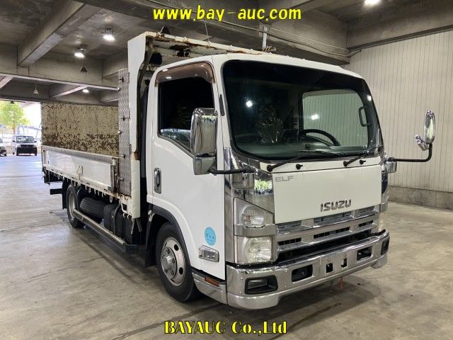 2013 Isuzu Elf Japan auction vehicle