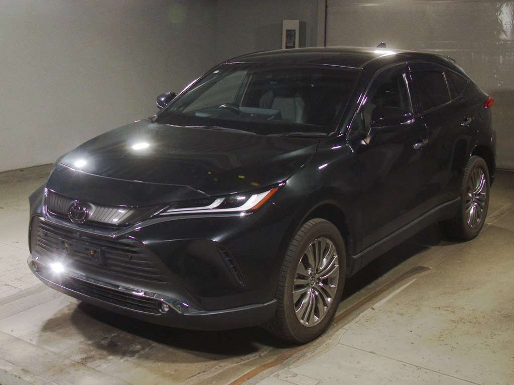 2021 Toyota Harrier Z Leather Package Japan auction vehicle