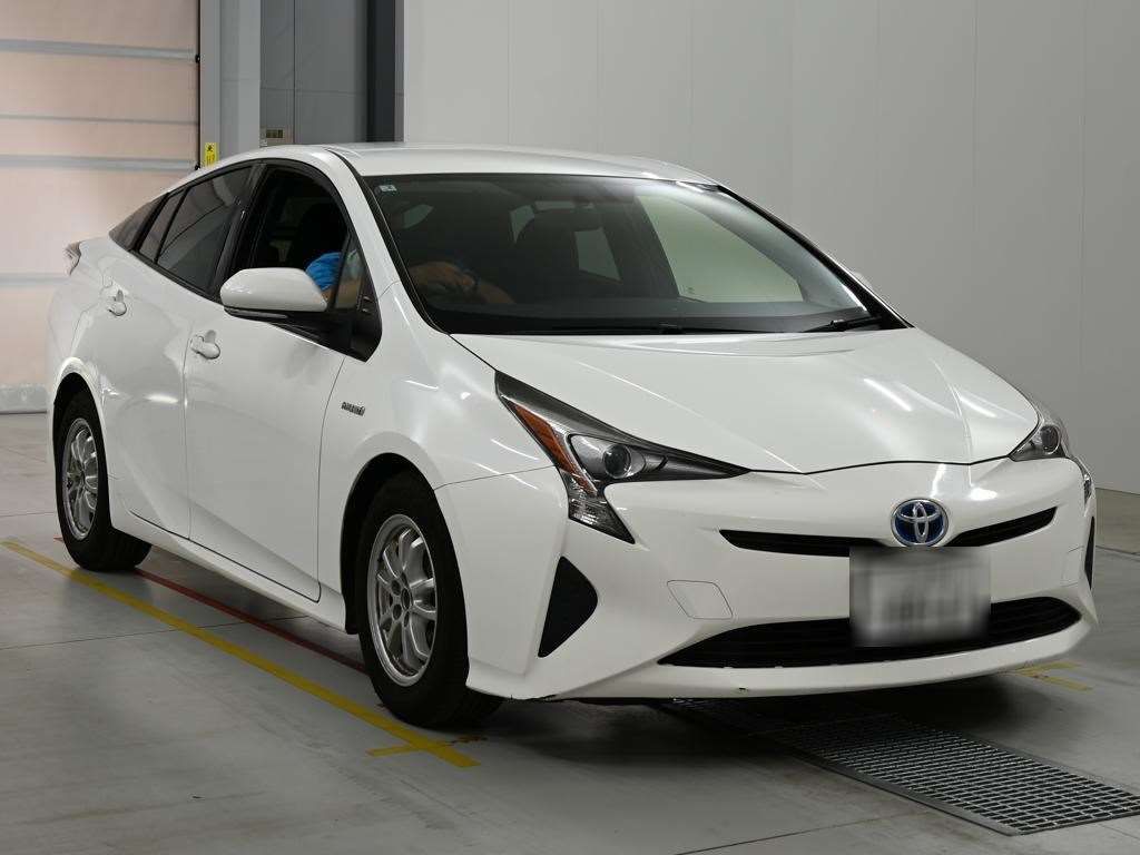 2016 Toyota Prius S auction photo 5