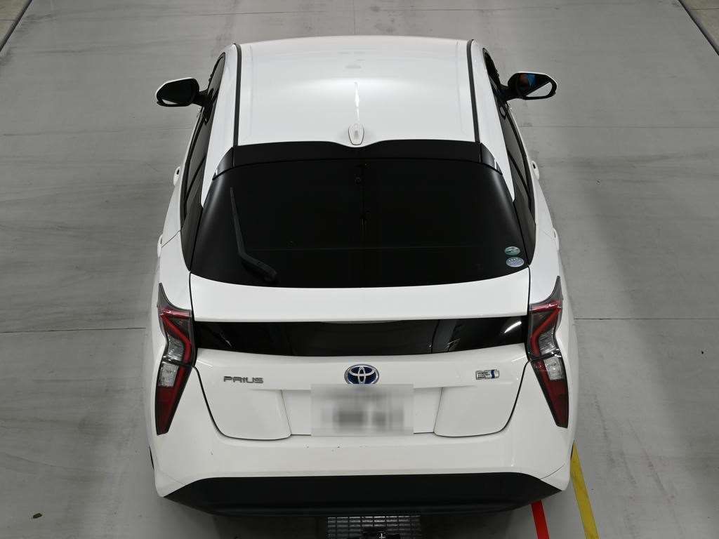 2016 Toyota Prius S auction photo 8