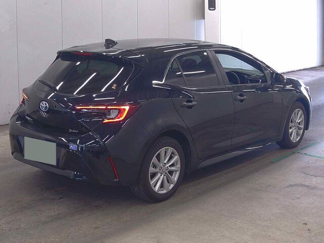 2025 Toyota Corolla Sport ハイブリッドG auction photo 5