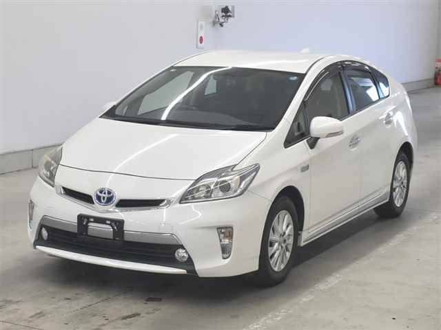 2015 Toyota Prius PHEV S auction photo 4