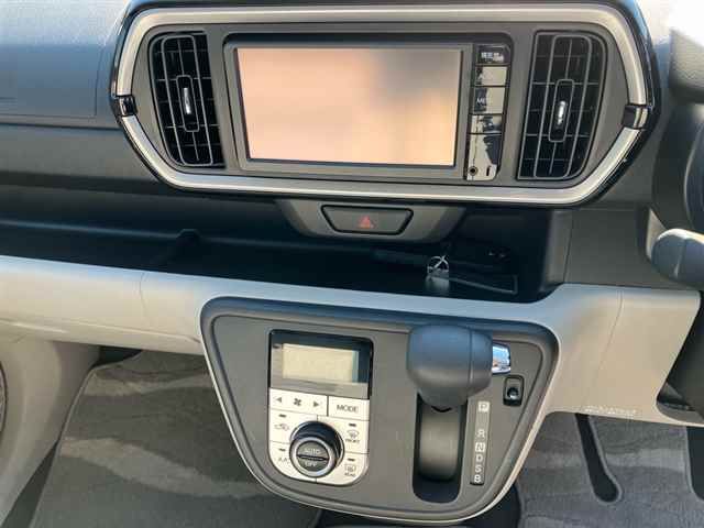 2016 Toyota Passo X Gパッケージ auction photo 6