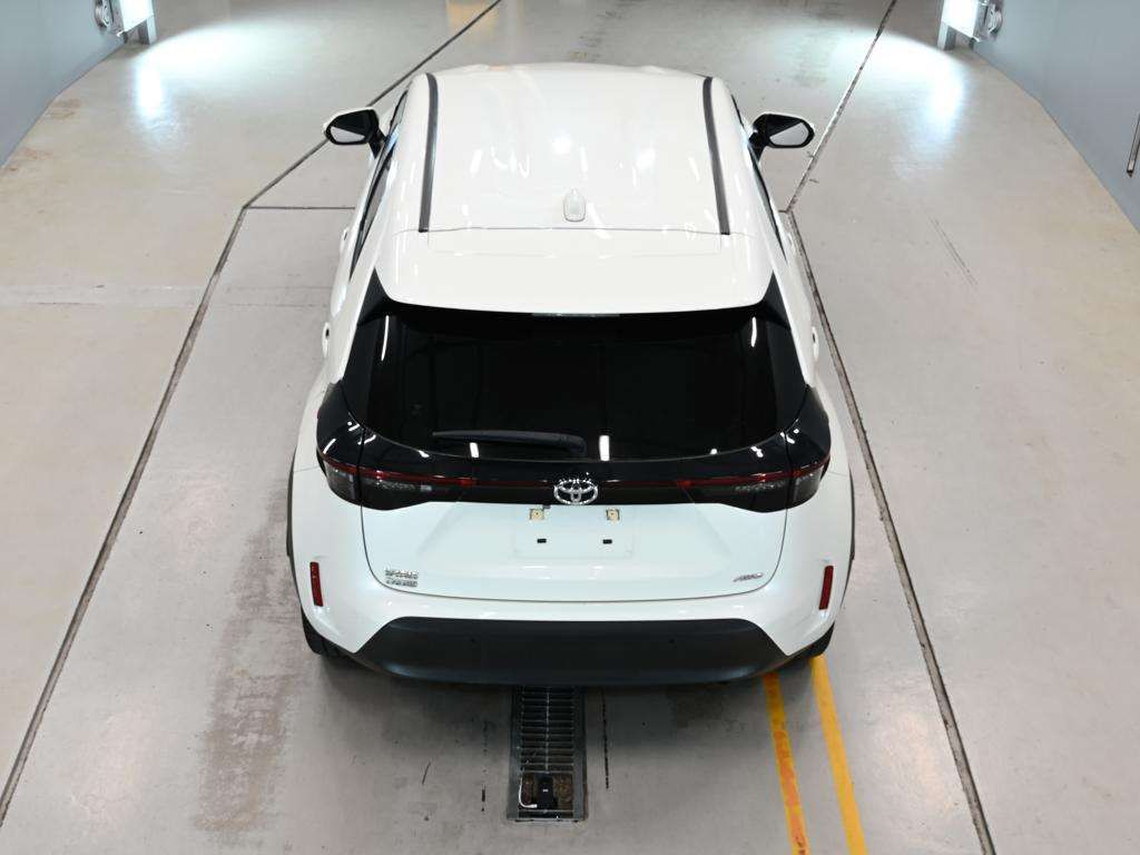 2021 Toyota Yaris Cross Z 4WD auction photo 8