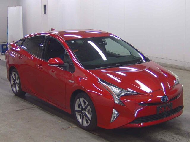 2017 Toyota Prius Aツーリングセレクション Japan auction vehicle