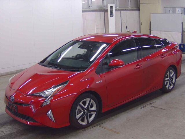 2017 Toyota Prius Aツーリングセレクション auction photo 4