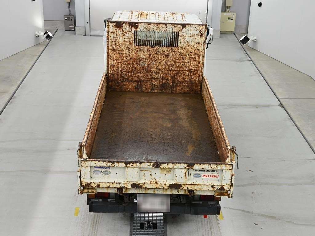 2010 Isuzu Elf auction photo 8