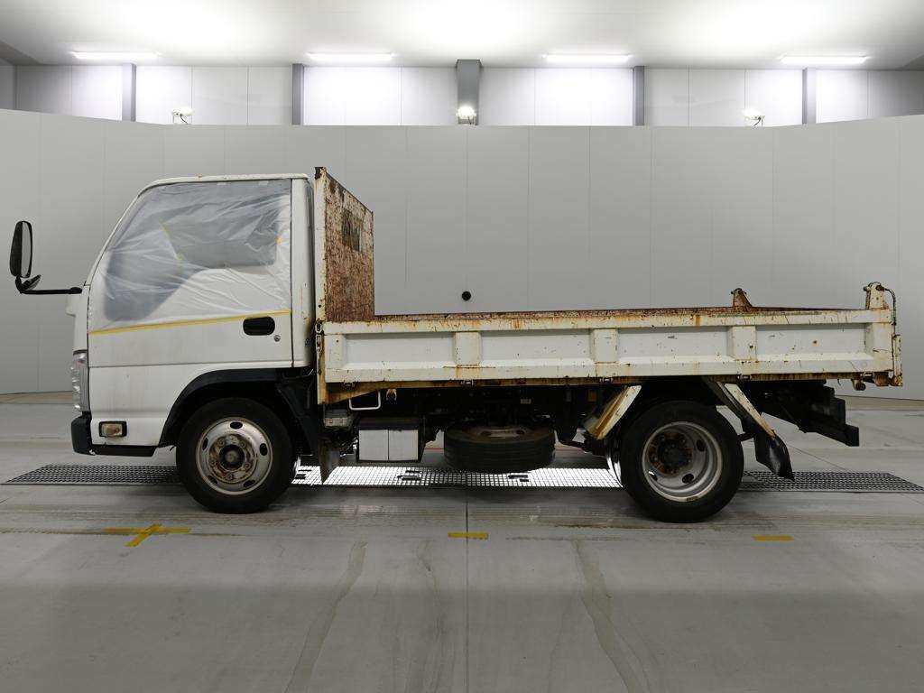 2010 Isuzu Elf auction photo 4