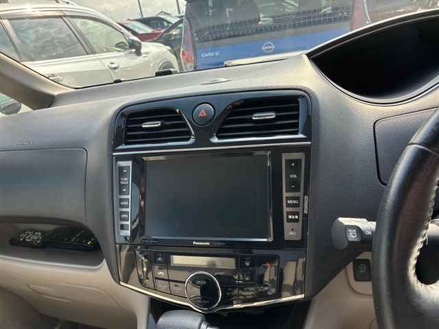 2012 Nissan Serena 20G S HV auction photo 6