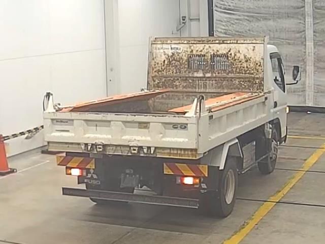 2021 Mitsubishi Fuso Canter dump auction photo 2