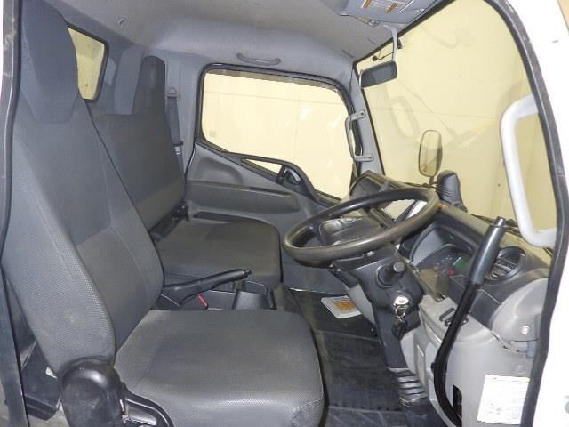 2021 Mitsubishi Fuso Canter dump auction photo 6