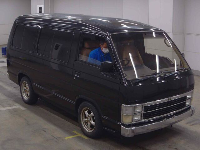 Japan Auction Vehicles 8 1986 Toyota Hiace Super Custom auction photo