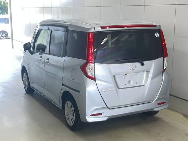 2024 Toyota Roomy X auction photo 3